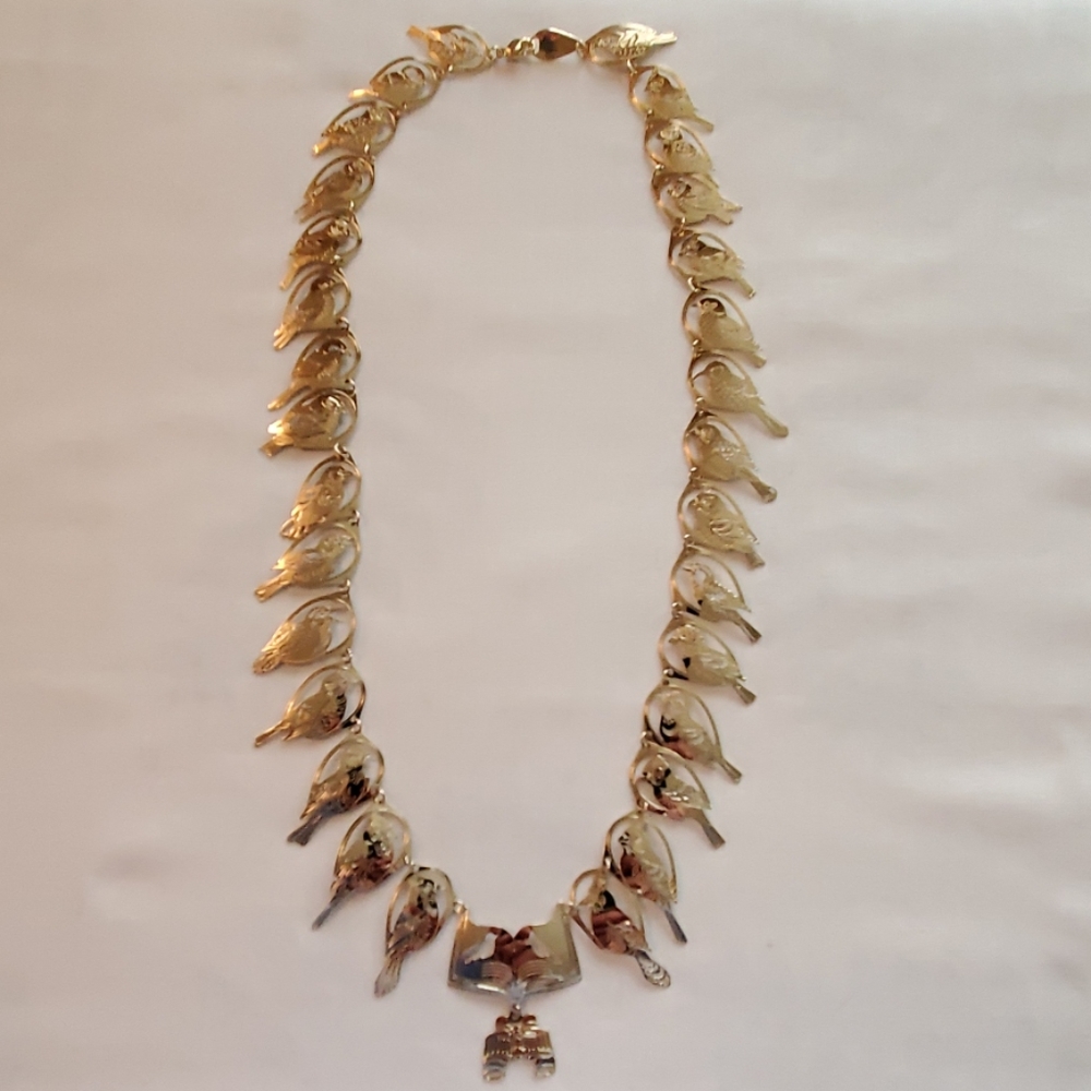 30” Gold WILD BRYDE Birdwatcher Field Guide To Song Birds Necklace & Booklet